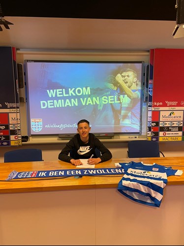 Damian van Selm PEC Zwolle.jpg
