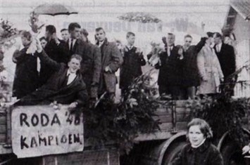 1964-1965_feest_kampioen_355x235.jpg