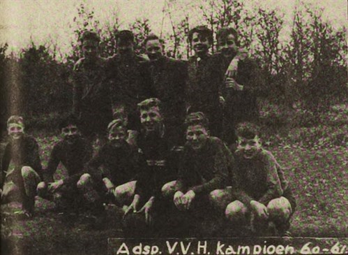 1960-1961_adspiranen_kampioen_499x365.jpg
