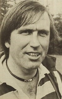 1981_trainer_evert_van_ginkel__zon__200x317.jpg