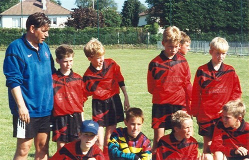 1999-2000_e1_498x320.jpg