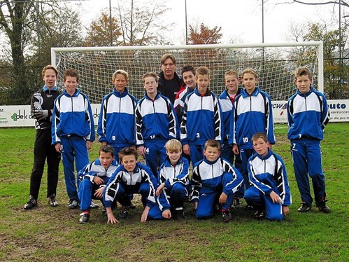 2002-2003 d1_499x374.jpg