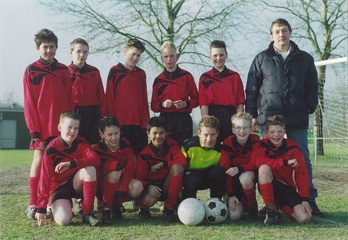 2002-2003_d6_500x345.jpg