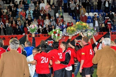 2008-2009_roda_46_zon1_promoveert_naar_1ste_klasse1_477x319.jpg