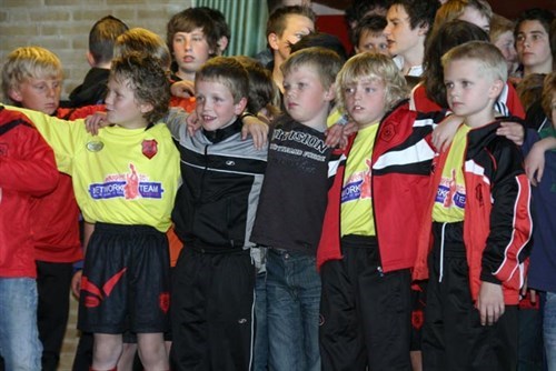 2009-2010_f19_huldiging_500x334.jpg