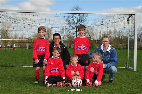 2009-2010-f16_497x330.jpg