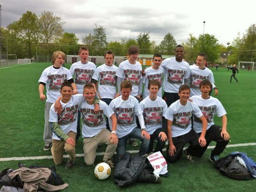 2011-2012%20b2-kampioen_499x373.jpg